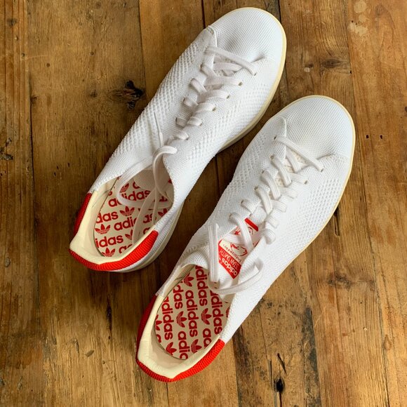 NWOT Adidas Canvas Stan Smith in Red - Picture 3 of 7